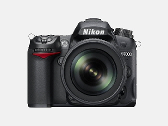 Nikon D7005